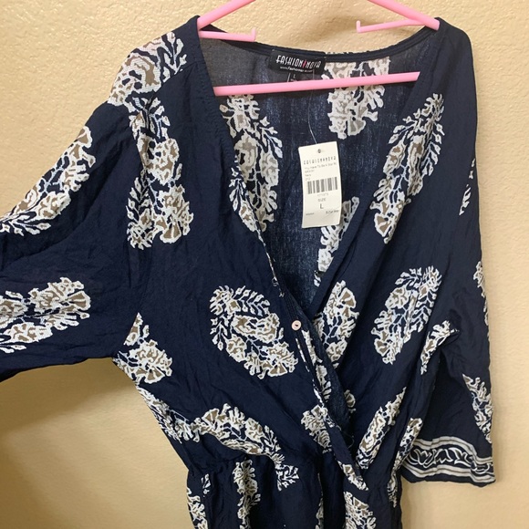 FashionNova shorts jumpsuit - Picture 1 of 3